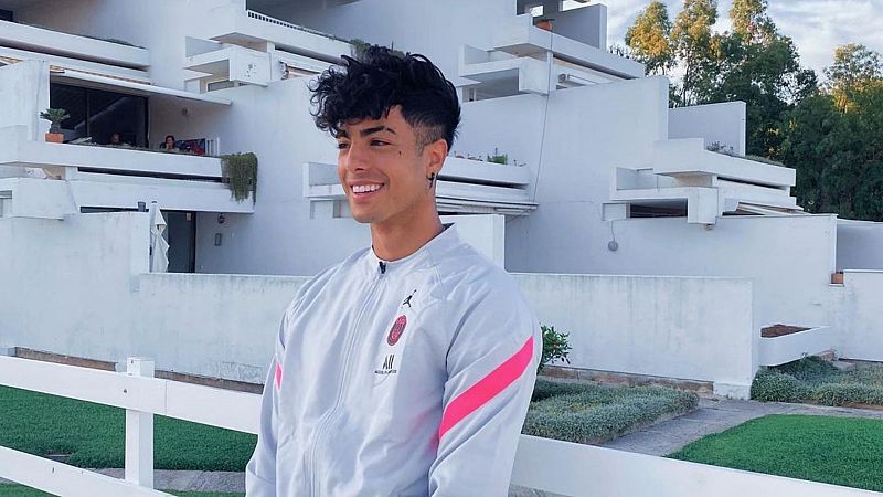 Naim Darrechi no pierde seguidores: ¿por qué el influencer es inmune a la cancelación?