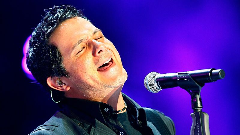 ¿Cuál es la mejor canción de Alejandro Sanz? ¡Vota tu favorita!