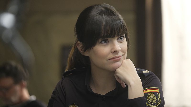 Repasamos los mejores momentos de Cristina Abad, Paula Figueres en 'Servir y Proteger'