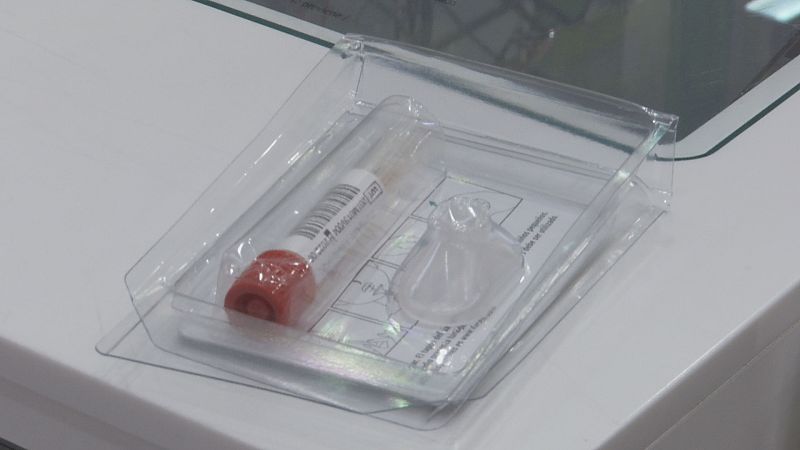 O aumento dos contaxios dispara a demanda dos test covid