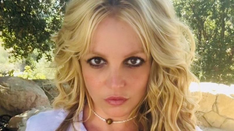 Britney Spears rompe su silencio en redes: "Acéptame como soy o bésame el culo"