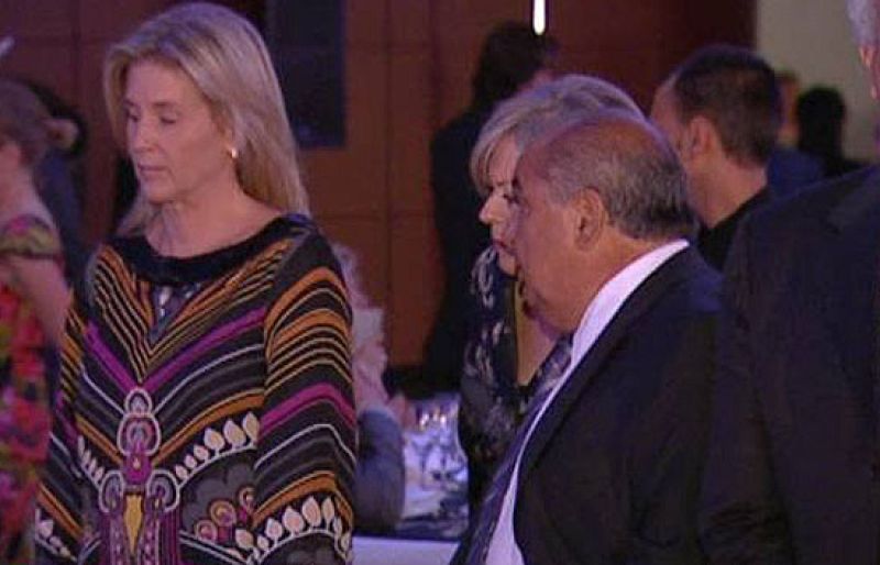 Las federaciones territoriales plantan cara a Muñoz