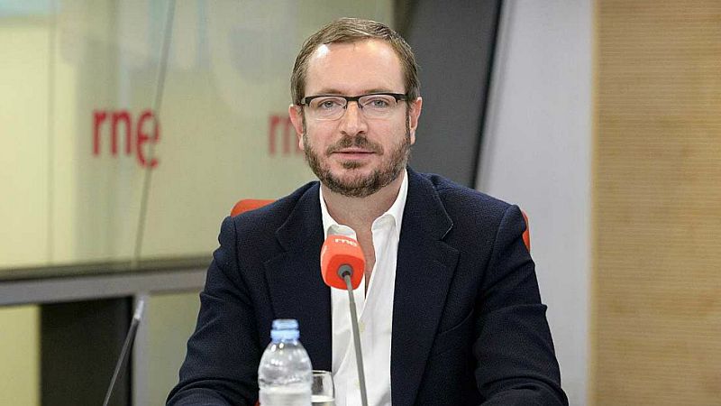 El PP condena "sin ambages" la dictadura franquista y Abascal carga contra la Memoria Democrática