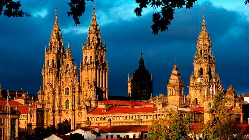 En las fiestas del Apóstol, Santiago de Compostela en La 2