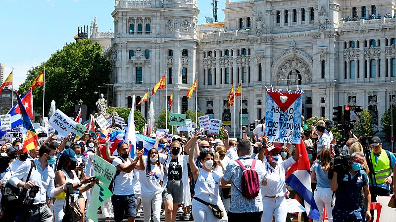 El exilio cubano marcha en Madrid en apoyo a las protestas en la isla