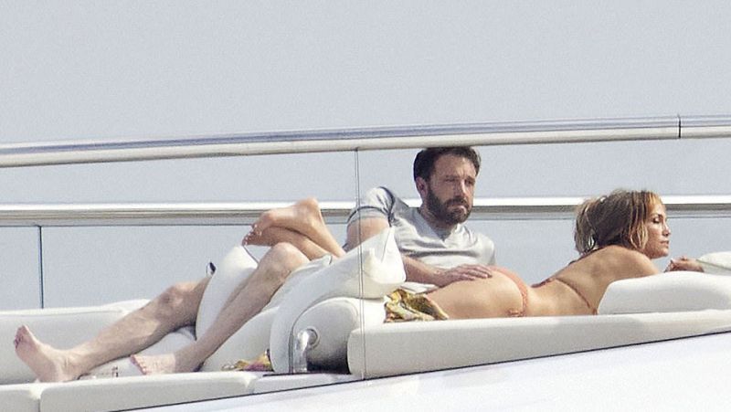 ¡Cuidado, Ben Affleck! ¿Está el culo de Jennifer López asegurado por 6 millones de dólares?