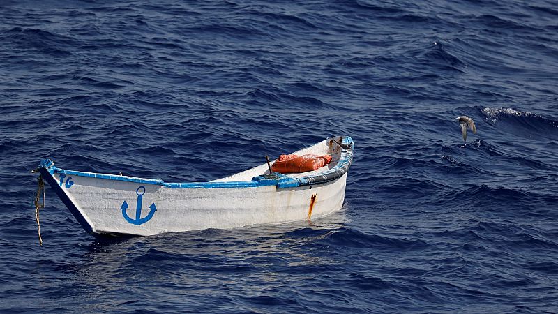 Al menos 57 migrantes mueren en un naufragio frente a la costa de Libia