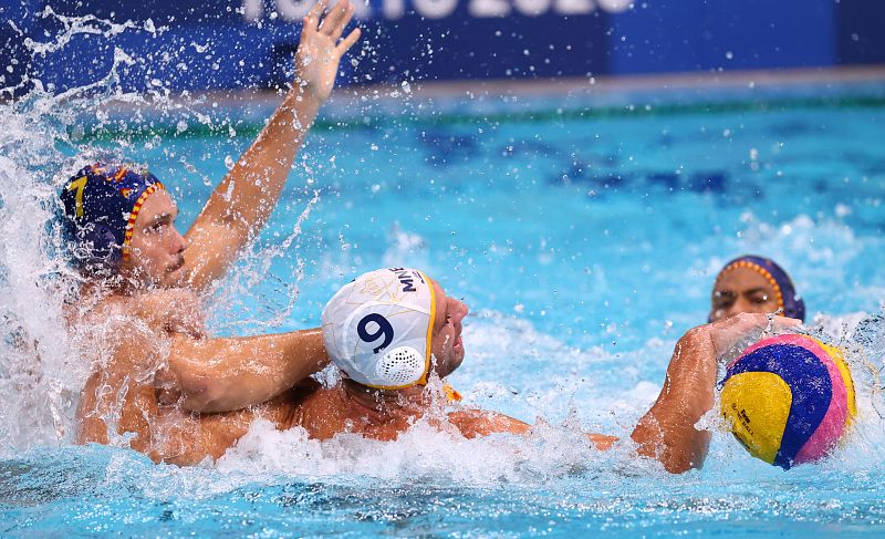 La selección masculina de Waterpolo continúa imbatible tras vencer a Montenegro