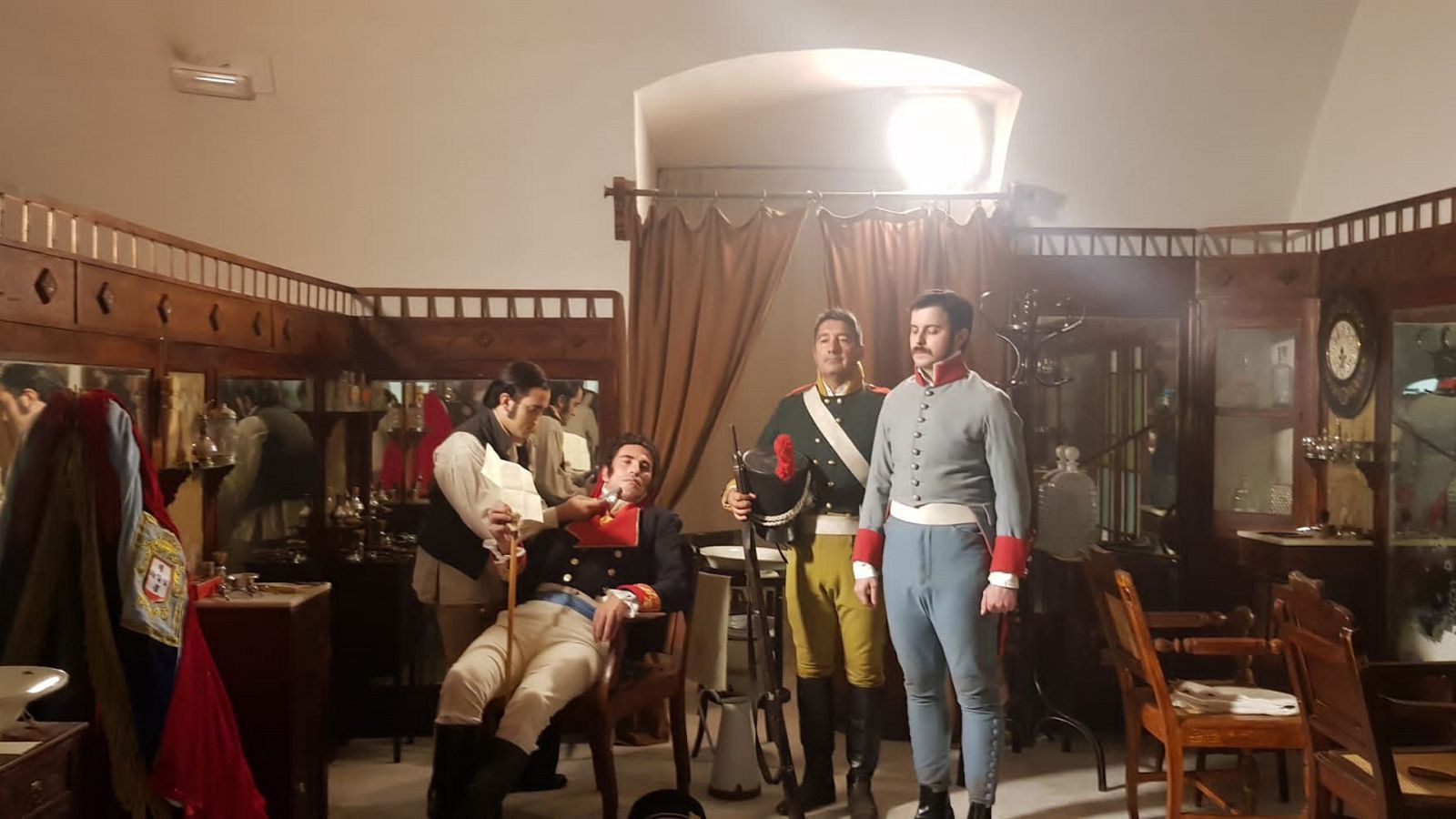 Históricos anónimos - La guerra de las naranjas - ver ahora