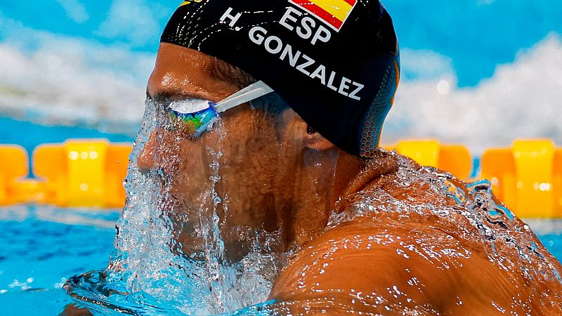 Hugo Gónzález avanza a las semifinales del 200 estilos