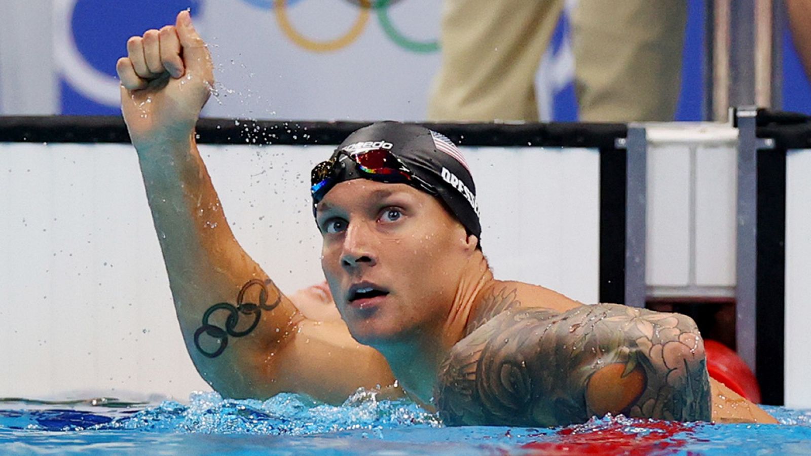 Caeleb Dressel establece un nuevo récord olímpico en los 100 metros mariposa