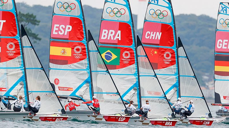 La flota olímpica de vela se coloca como aspirante a las medallas pasado el ecuador del campeonato