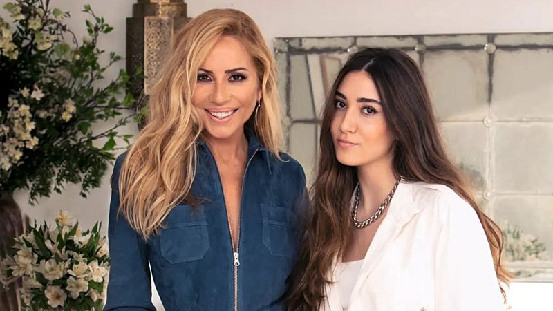 Así es Paula Cabanas, la hija de Marta Sánchez que podría robarle el trono