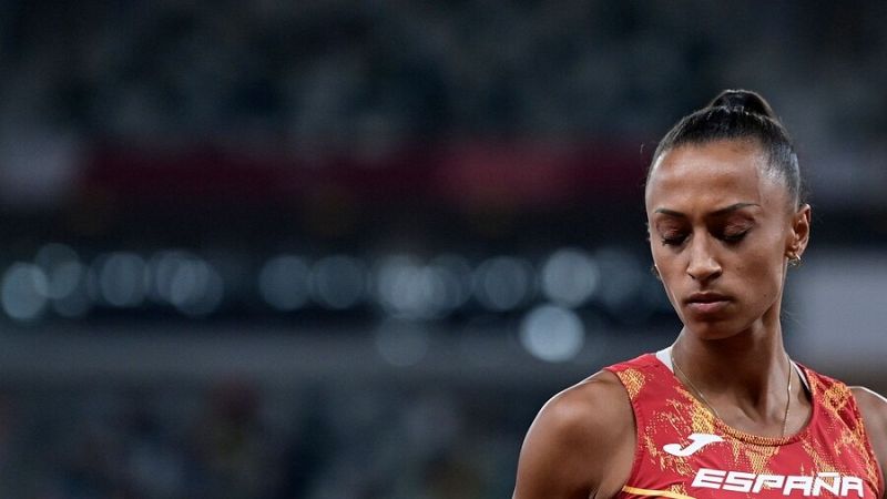 Ana Peleteiro sueña con medalla en una final de triple con acento hispano