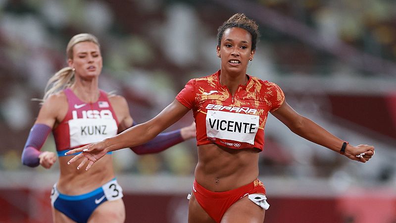 María Vicente reina en su serie de 200 metros y avanza posiciones en las primeras pruebas del heptatlón