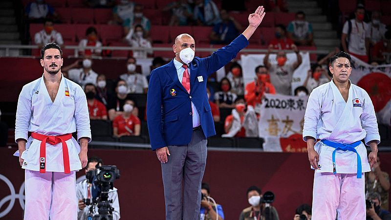 Damián Quintero se cuelga la medalla de plata en kata y agranda más la historia del kárate español