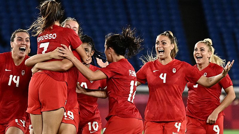 La selección femenina de Canadá se impone a Suecia y logra su primer oro olímpico en Tokio