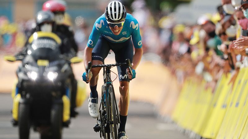 Movistar irá a la Vuelta con 'Supermán López' y Enric Mas, y deja fuera a Marc Soler