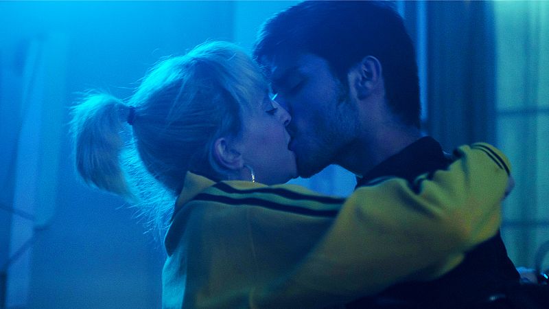 Playz estrena 'Riders, la película'