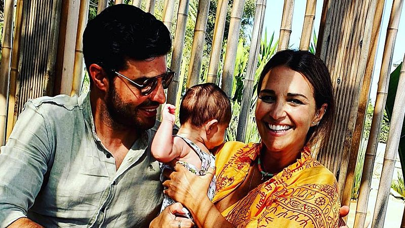 Paula Echevarría, contundente ante las críticas por dar el biberón a su hijo