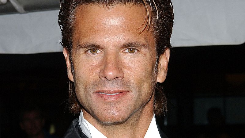 Lorenzo Lamas, 'El rey de las camas', se casa por sexta vez. ¿Será la definitiva?