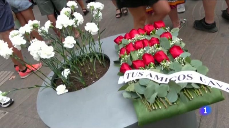 Barcelona ret homenatge a las víctimes del 17A en el quart aniversari dels atemptats