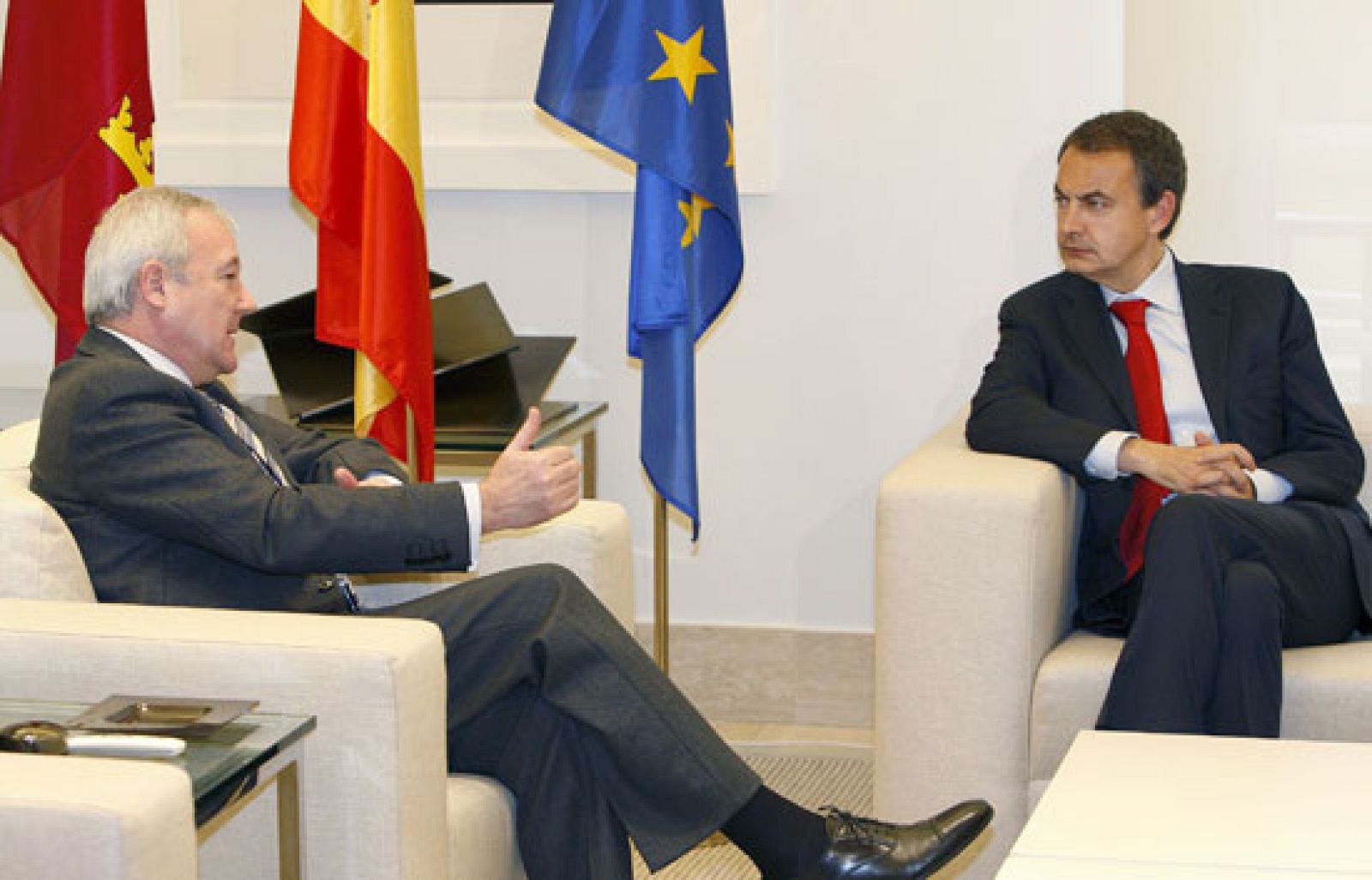 Zapatero continúa con la ronda de entrevistas con presidentes autonómicos para hablar del nuevo sistema de financiación | Ver