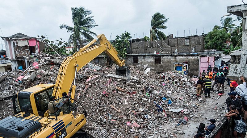 Se eleva a 1.941 la cifra de muertos por el terremoto de Hait
