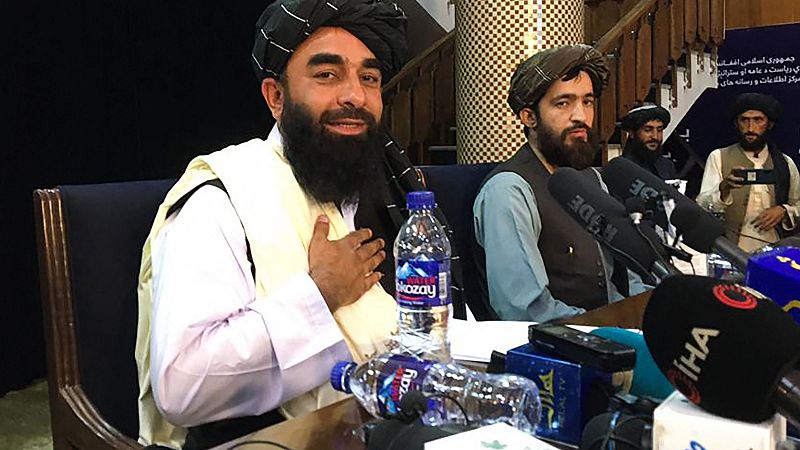 Los talibanes del 2021: diferentes palabras, mismos ideales