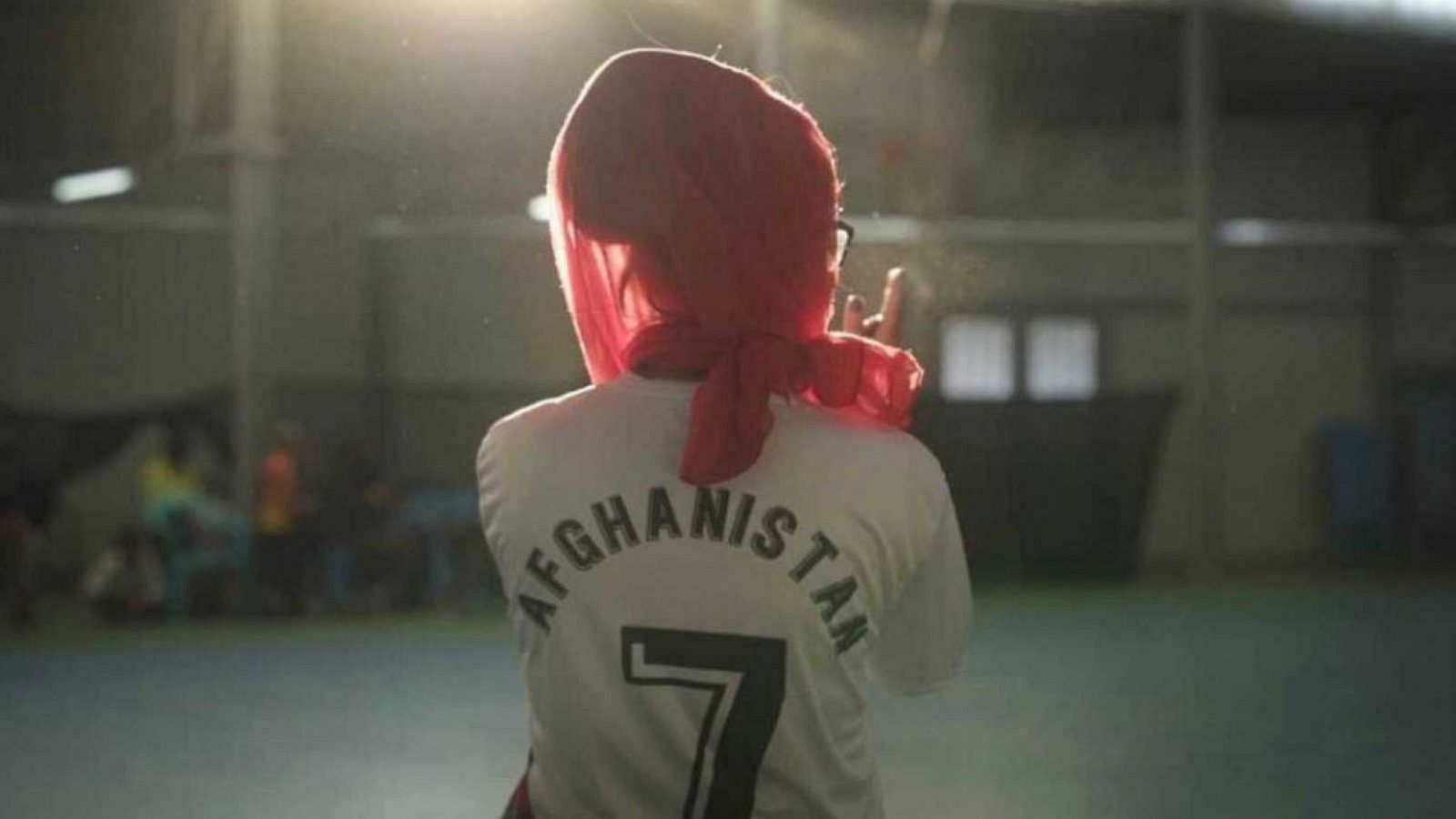 El futuro de Nilofar Bayat está en España - La hora de La 1 | Ver