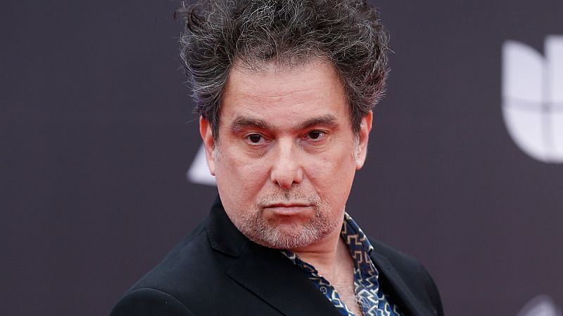 Andrés Calamaro cumple 60 años y celebra una vida de éxitos