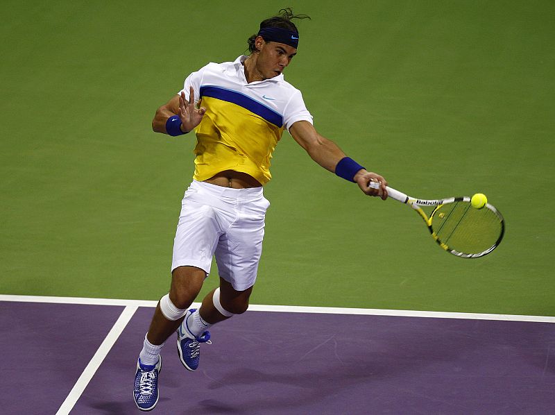 Nadal y Federer, iguales con el "rodillo"