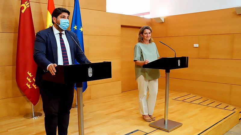 Ribera tiende la mano a Murcia y propone un corredor verde: "Estamos a tiempo de salvar el Mar Menor"