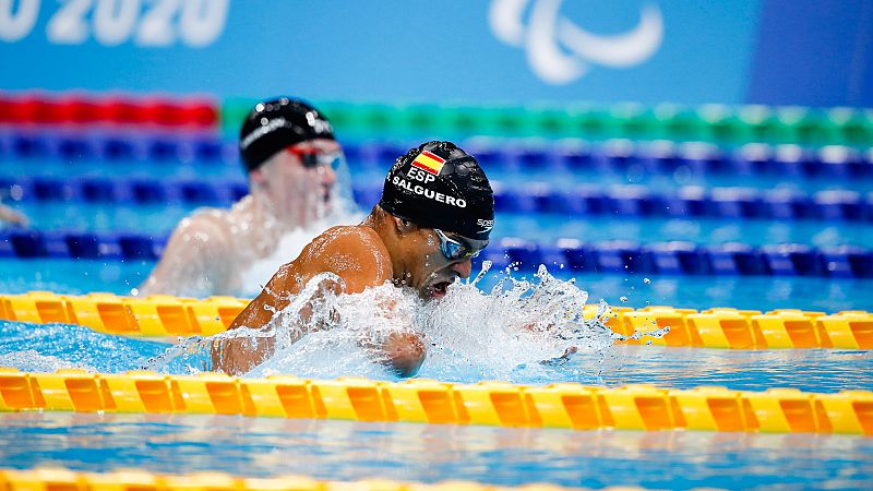 Óscar Salguero consigue otra plata para España en la final de 100 metros braza