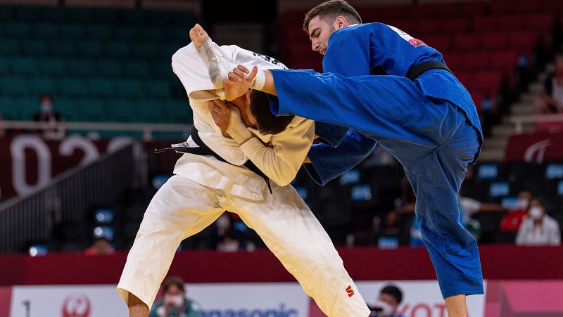 Sergio Ibáñez se cuelga la medalla de plata en Judo