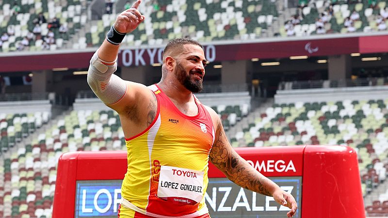 España se baña de oro en atletismo con el récord del mundo de Kim López y el debut de Yassine Ouhdadi