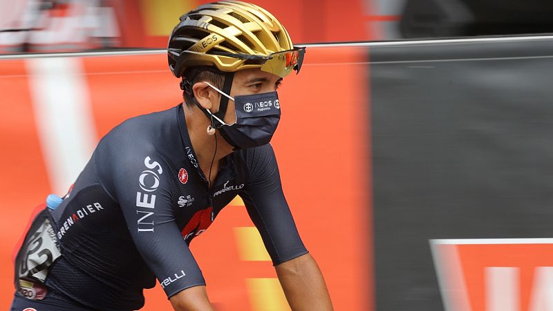 Richard Carapaz abandona La Vuelta a Espaa