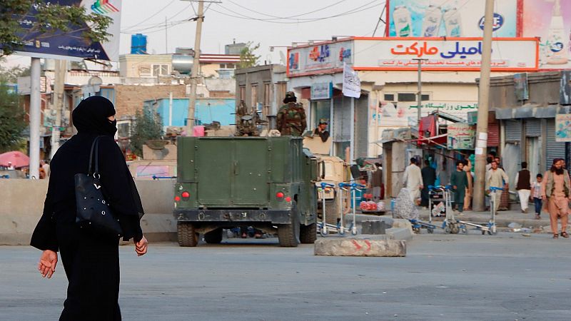 El futuro de Afganistán, en manos de los talibanes: colapso político, refugiados, crisis económica y pandemia
