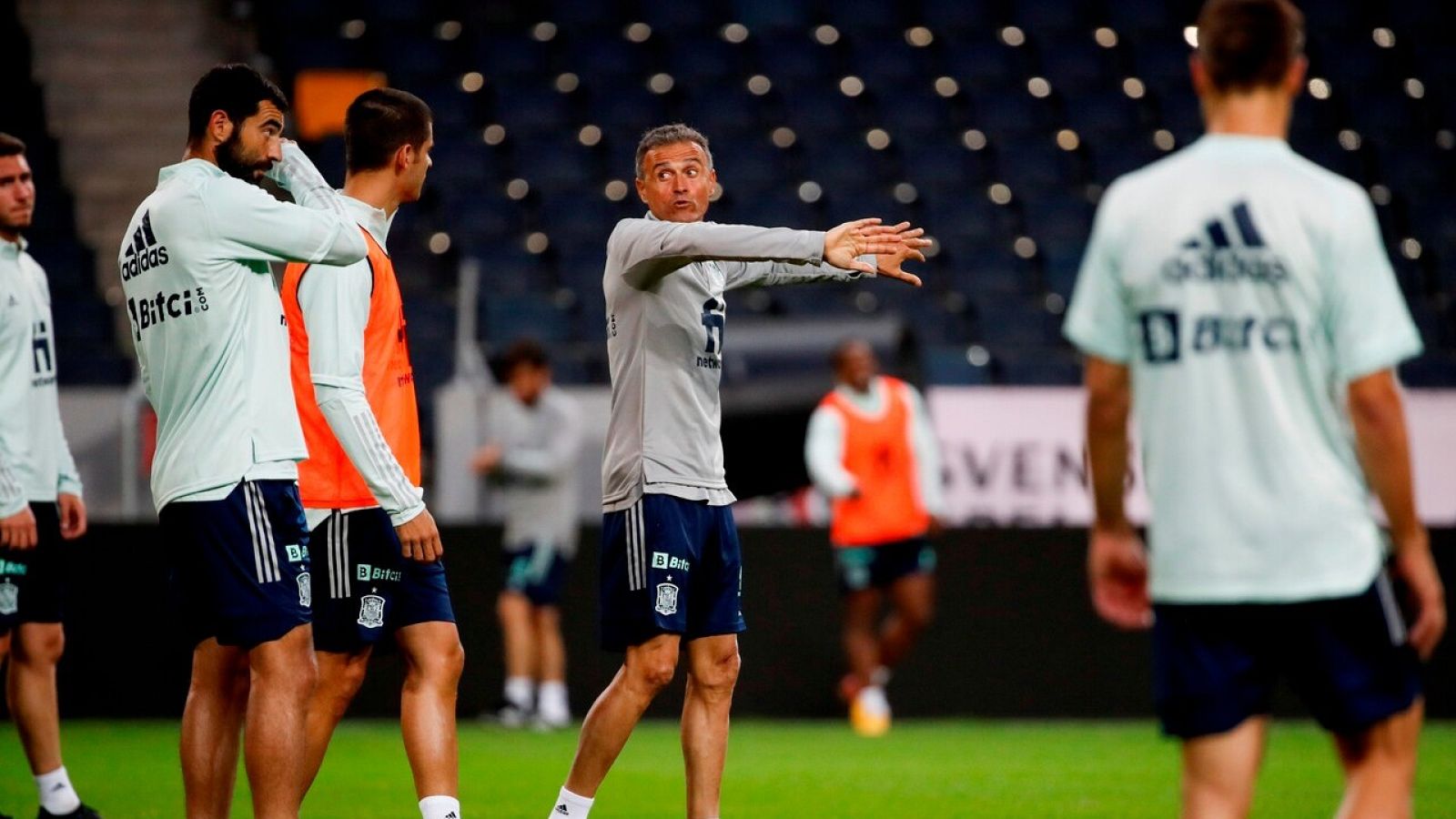 España afronta ante Georgia una final para Catar 2022 | Ver