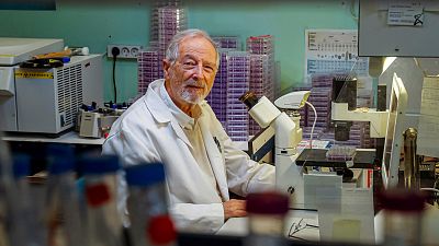 A golpe de bit - Enjuanes: "Nuestra vacuna hará frente a todas las variantes" - 06/09/21 - escuchar ahora