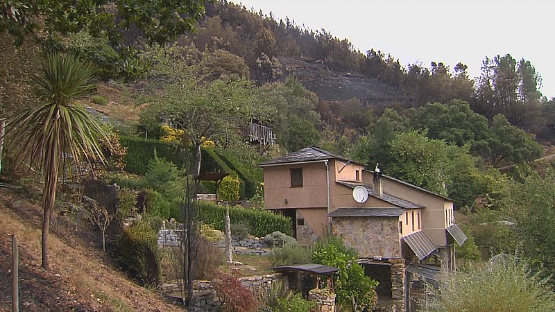 No incendio da Pobra do Broll�n�salvouse o lugar das Laceiras, constru�do con criterios conservacionistas