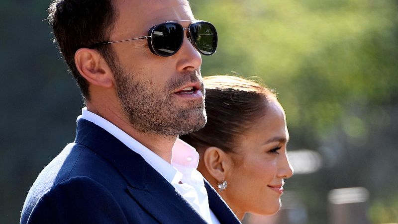 Ben Affleck y Jennifer Lopez, pillados antes de la alfombra roja de Venecia