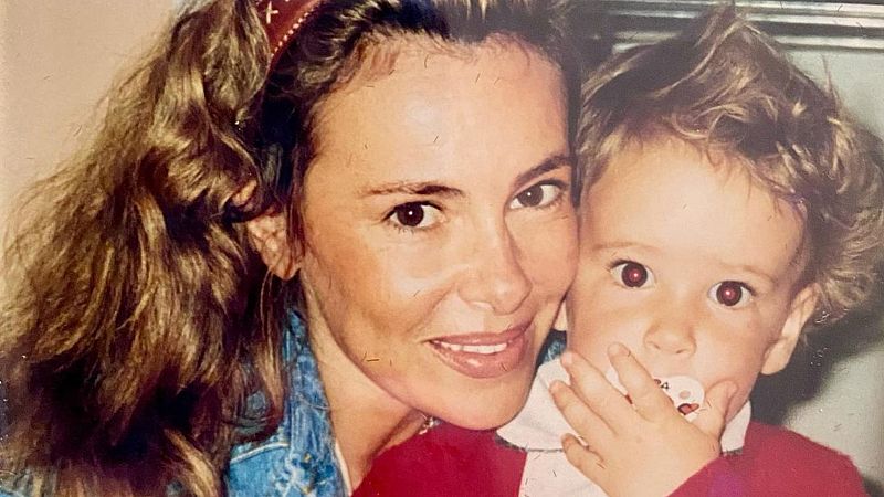 Ana Obregón 'corrige' esta cita de Saramago para hablar de su hijo Aless