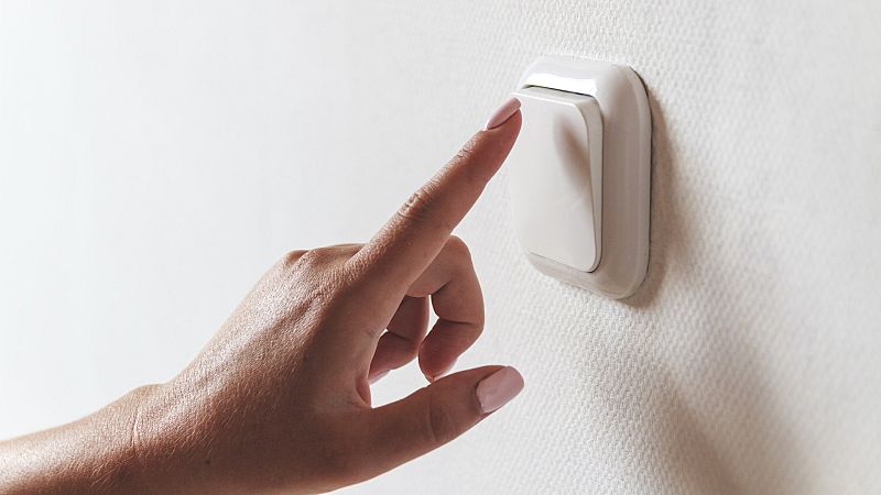 El precio de la luz pulveriza hoy todos los récords y se dispara hasta los 172,78 euros/MWh