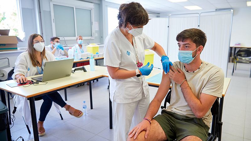 Coronavirus España, 15 de septiembre | Sanidad notifica 3.723 contagios y 90 muertes y la incidencia roza los 100 casos