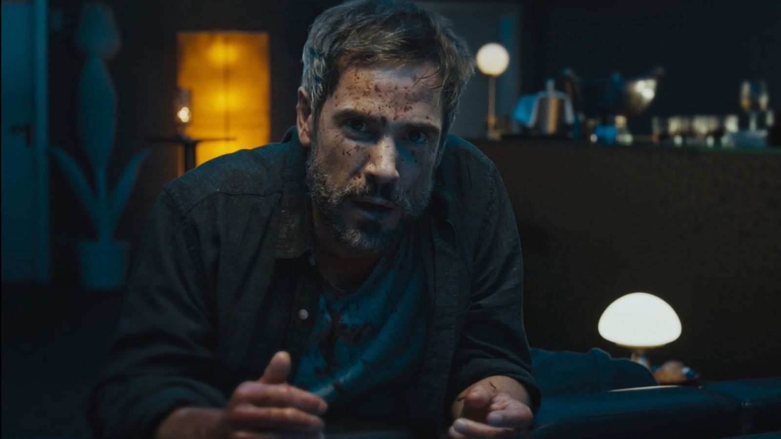 Unax Ugalde como hermano de Ana Tramel en RTVE - Ana Tramel. El juego | Ver