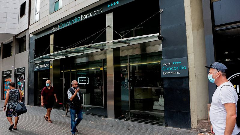 Los Mossos hallan el cadáver del presunto parricida del hotel de Barcelona