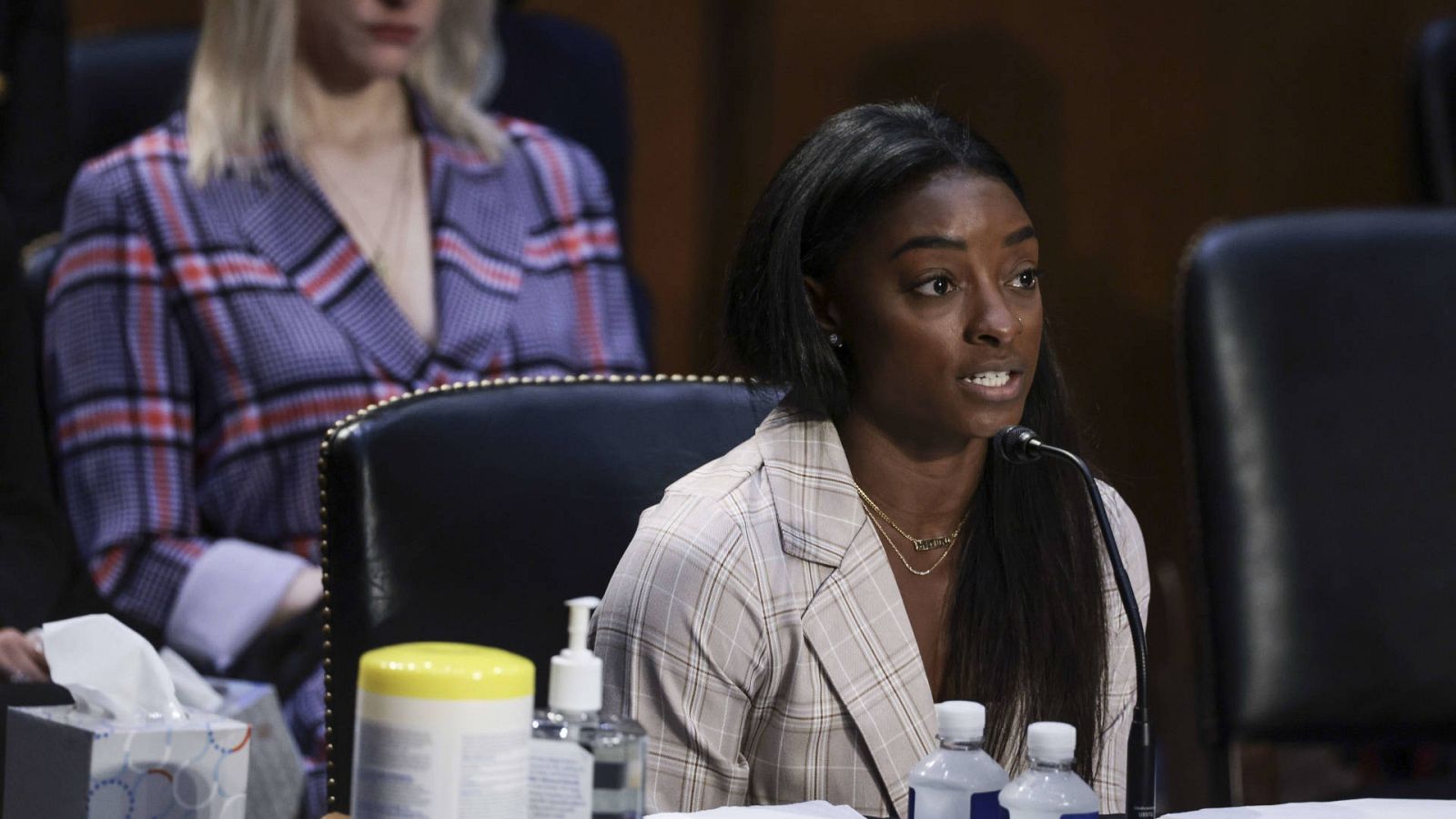 Simone Biles, sobre los abusos a las gimnastas: "Falló todo el sistema" -- Ver ahora