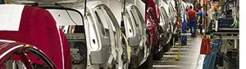 El Gobierno aprueba un ERE temporal en Renault para un máximo de 10.311 trabajadores