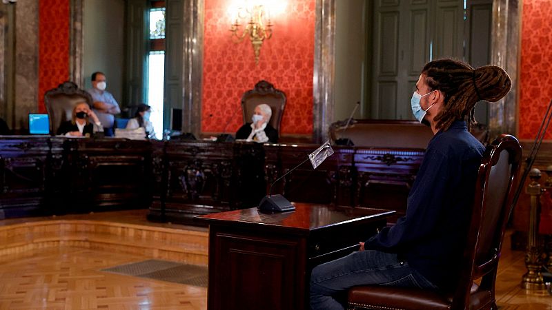 Alberto Rodríguez (Podemos) dice ante el juez que "nunca" ha agredido a un agente y habla de un "montaje policial"